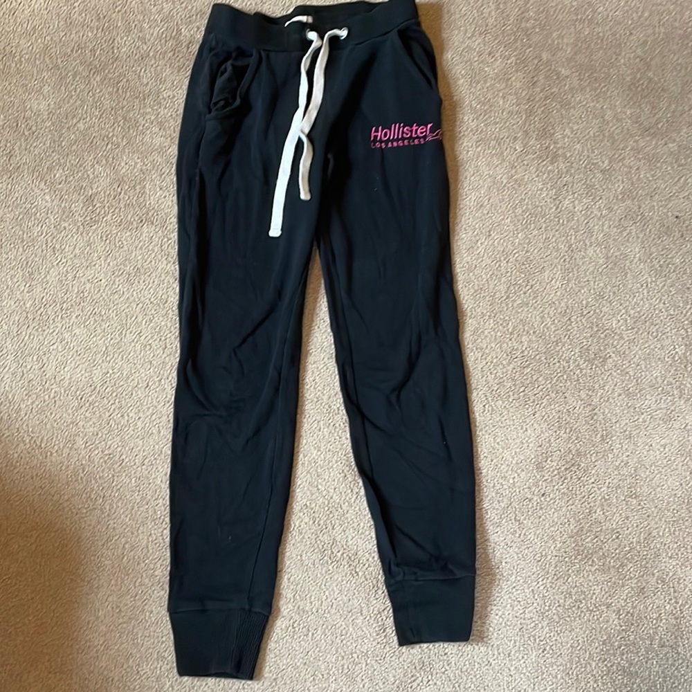 hollister joggers